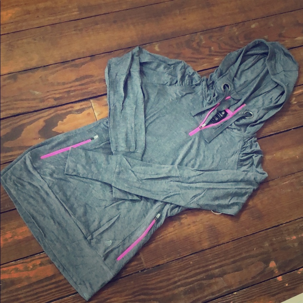 MPG Athletic pull over